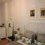 Apartamento Citybrejk Hubska *